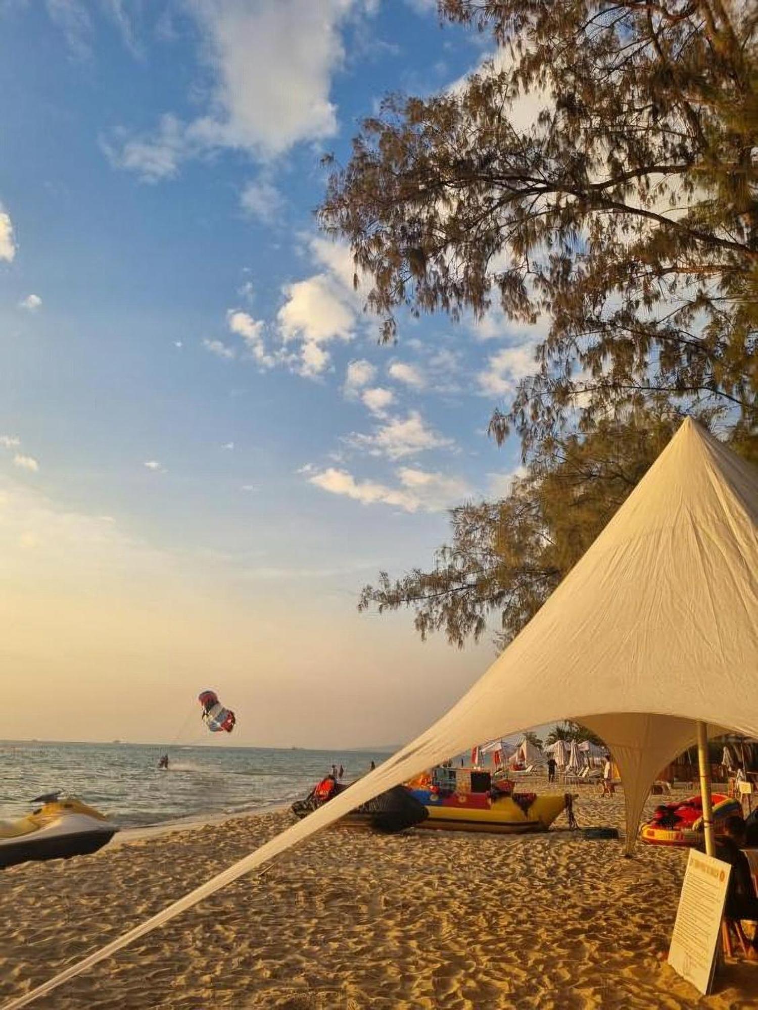 Solea Hotel Grandworld Phu Quoc Bagian luar foto